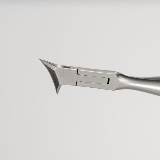 14 cm Podiatry Tough Nail Nippers (22 mm Concave Cut) 7-50RD Jaw Profile