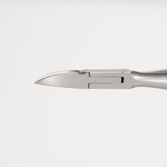 14.5 cm Tough Nail Nippers (24 mm Straight Cut) 6-64RD(C) Jaw Profile